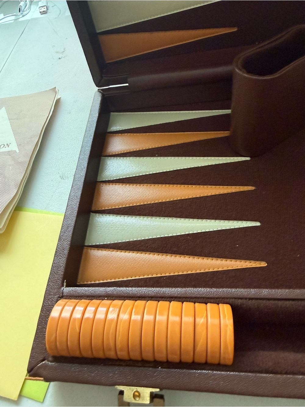 Vintage Backgammon Game Brown Leather Case Complete Original Instructions Great - Picture 4 of 12